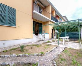 Appartamento con giardino Borgo San Sergio, TS