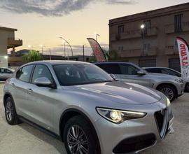 Alfa Romeo Stelvio 2.2 Turbodiesel 190 CV AT8 Q4 E