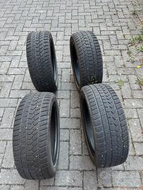 Gomme invernali 205/50/17