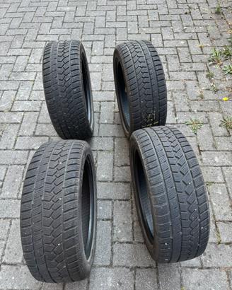 Gomme invernali 205/50/17