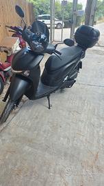 moto nuova