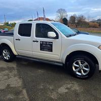 Nissan Navara 2.5 dCi 190CV "LE"