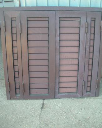 Finestre n. 3 in alluminio c/telaio cm. 113x105 cm