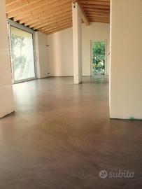 RIVESTIMENTI IN RESINA PER PAVIMENTI E SCALE