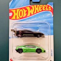 Hot Wheels Aston Martin Vulcan & Lamborghini