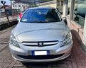 peugeot-307-1-4-hdi-5p-xt
