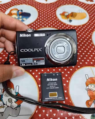 Fotocamera Nikon Coolpix S220