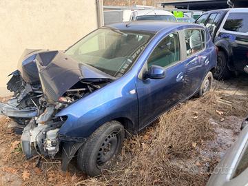 Dacia Sandero 1.0 INCIDENTATA