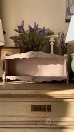 Piccolo pensile stile provenzale