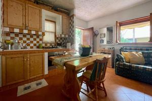 VILLA A SCHIERA A SAN GIOVANNI A PIRO