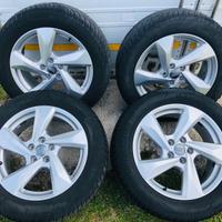 Cerchi Q3 da 18 originali Audi gomme Bridgestone