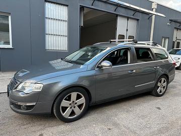 Volkswagen Passat 2.0 TDI DPF Var. DSG Comfortline