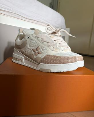 lv skate beige
