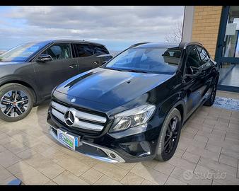 MERCEDES-BENZ GLA 220 d Automatic 4Matic Spo U2593