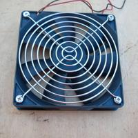 Piccola ventola per computer 12V