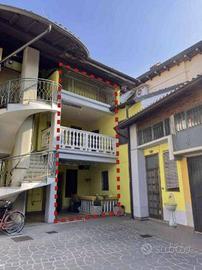 Immobile in asta di 117 m² con 2 locali a Cologno 