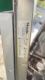 Scheda lavastoviglie miele completa