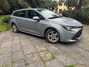 Toyota Corolla Hybrid 1.8 Touring Business