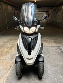 Piaggio MP3 YOURBAN 300LT