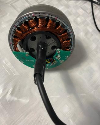 Bici elettrica SAMEBIKE M20.