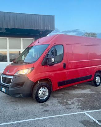 PEUGEOT BOXER 335 L2 H2 2.2 BlueHDi 140 CV * FURGO