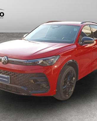 VOLKSWAGEN Tiguan III 2024 - Tiguan 2.0 tdi R-Line