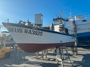 Barca da pesca con licenza