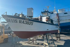 Barca da pesca con licenza