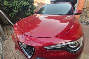 auto suv stelvio