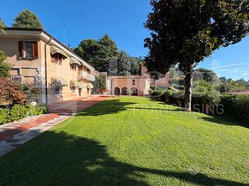 Villa singola Brescia [V227LVRG]