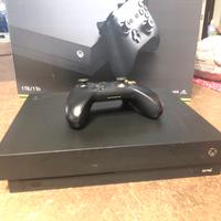 Xbox One X 1 TB + 6 Giochi + 2 Gamepad