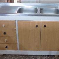 Mobile cucina due ante con lavello inox e cassetti