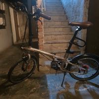 B'Twin Tilt 900 bici pieghevole 