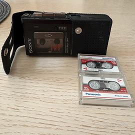 Registratore portatile Sony M-10 con microcassette