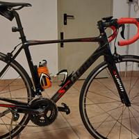 BICI DA CORSA IN CARBONIO