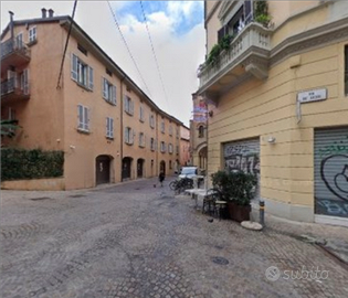 Bilocale in centro a Bologna