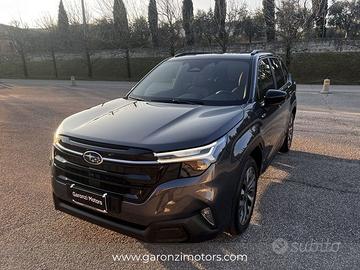 Subaru Forester 2.0i e-Boxer MHEV CVT Lineart...
