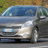 Ricambi usati peugeot 208 2012-2019 #g