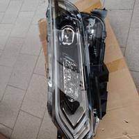 fanale ant sx Nissan quashqai full led 