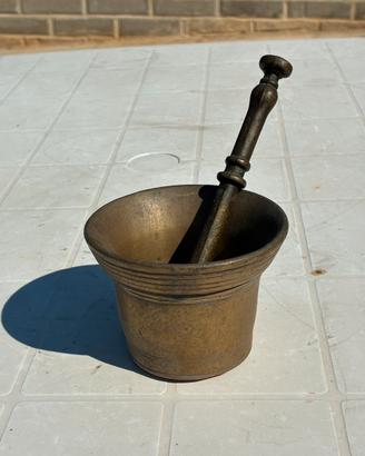 Mortaio di bronzo da collezione