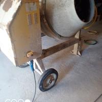 Betoniera polieri 350