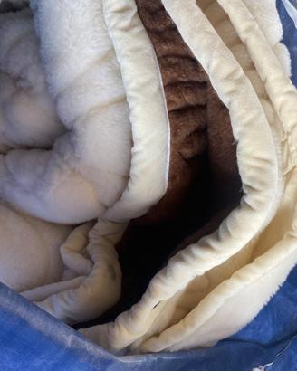 Doppia coperta bicolor di lana
