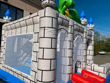 Gioco gonfiabile per bambini - castello gonfiabile