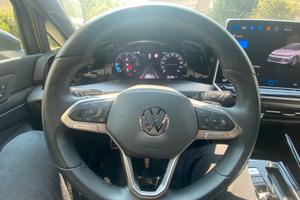 Golf 8,5 2.0 tdi 150 cv  r- line
