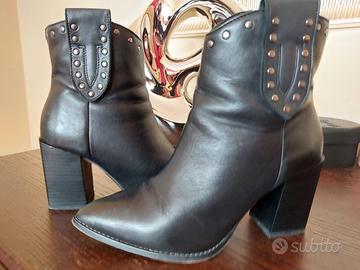 Stovaletto tronchetto Cafe Noir