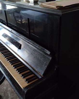 pianofoforte acustico verticale
