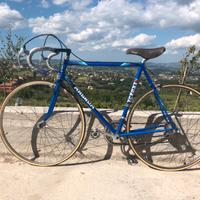 Bici da corsa Magnum
