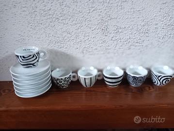 Set 6 tazzine Illy Art collection Richard Ginori