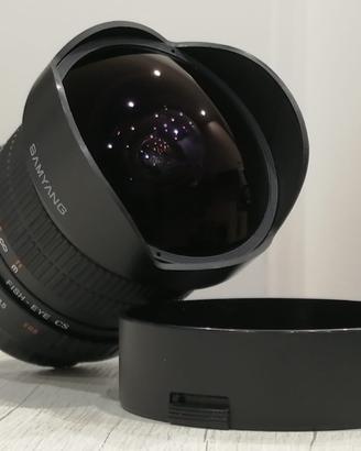 SAMYANG 8mm Fish-eye  per Canon EF + scatola
