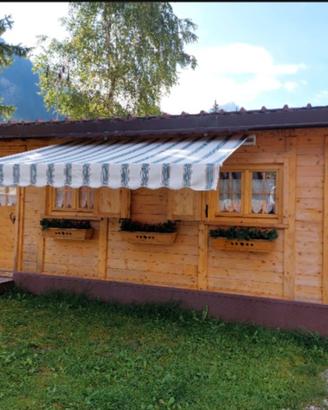Casetta in legno smontabile e trasportabile